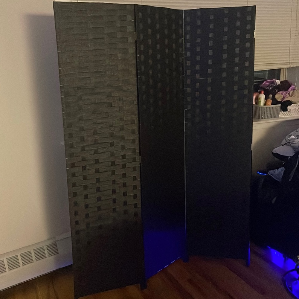 Room divider
